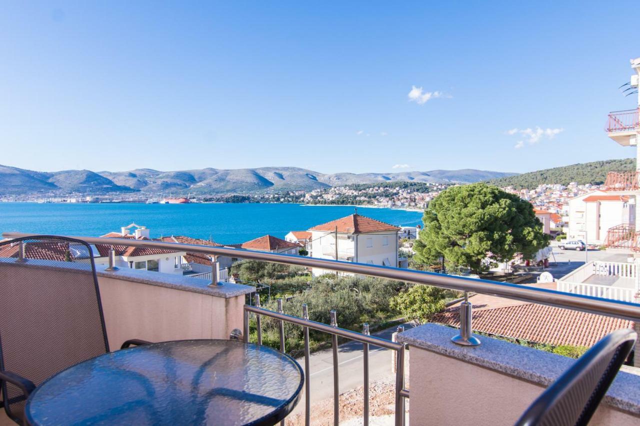 Apartment Aba Trogir Luaran gambar