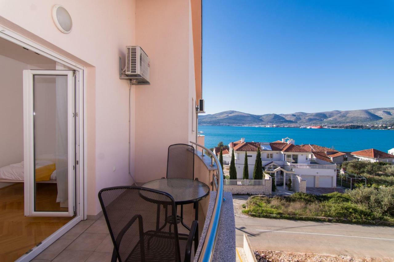 Apartment Aba Trogir Luaran gambar