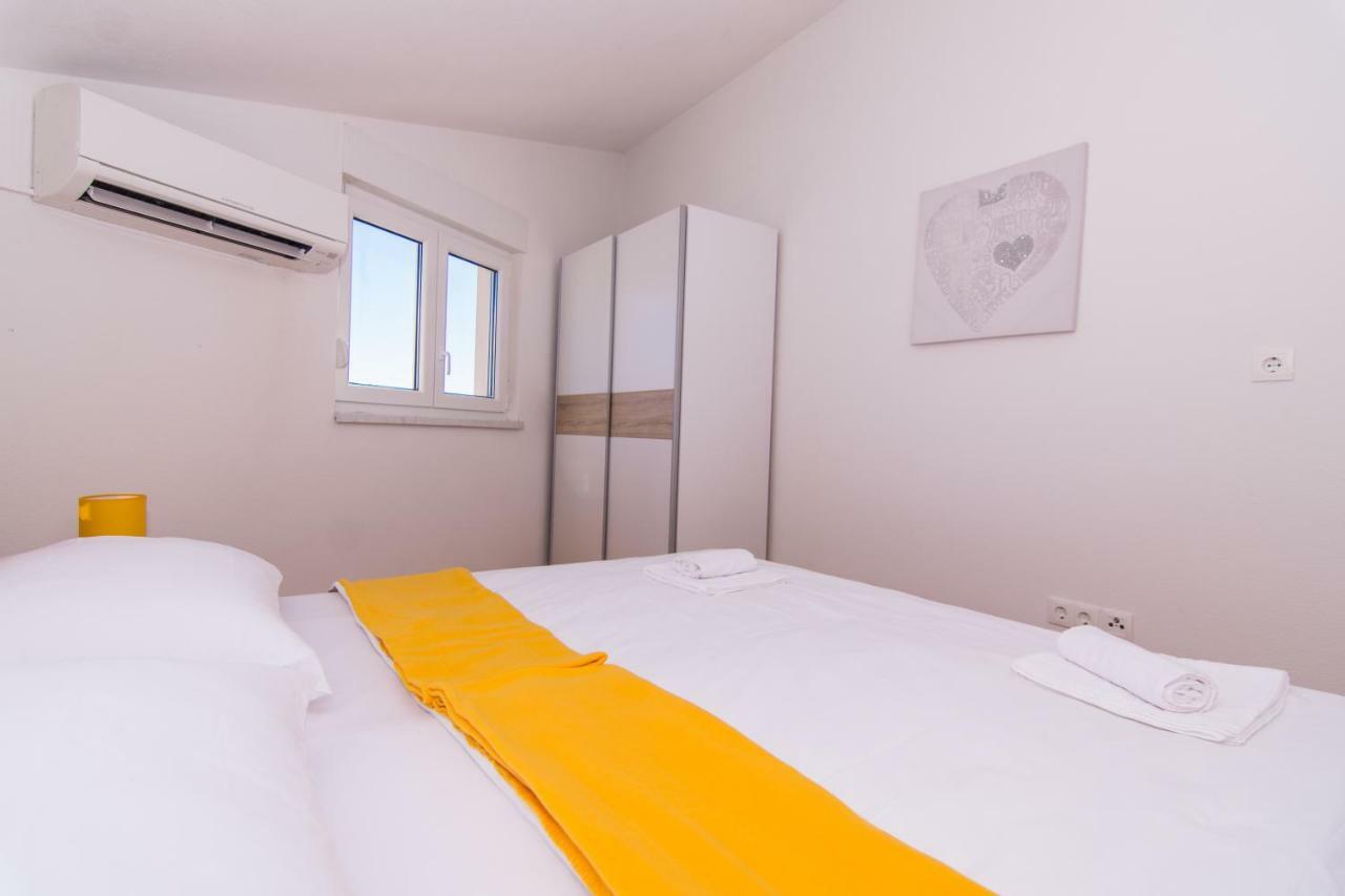 Apartment Aba Trogir Luaran gambar