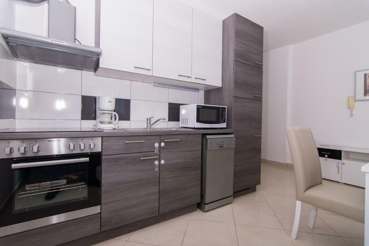 Apartment Aba Trogir Luaran gambar